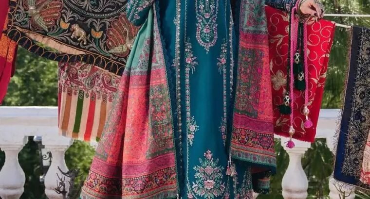 Hussain Rehar Teal Embroidered 3PC – Article 758168