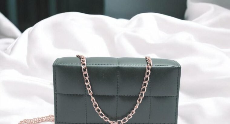 Green Quilted Crossbody Bag for Girls Wi...