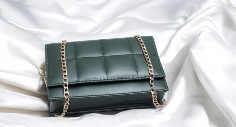 Green Quilted Crossbody Bag for Girls With Silver Chain Strip