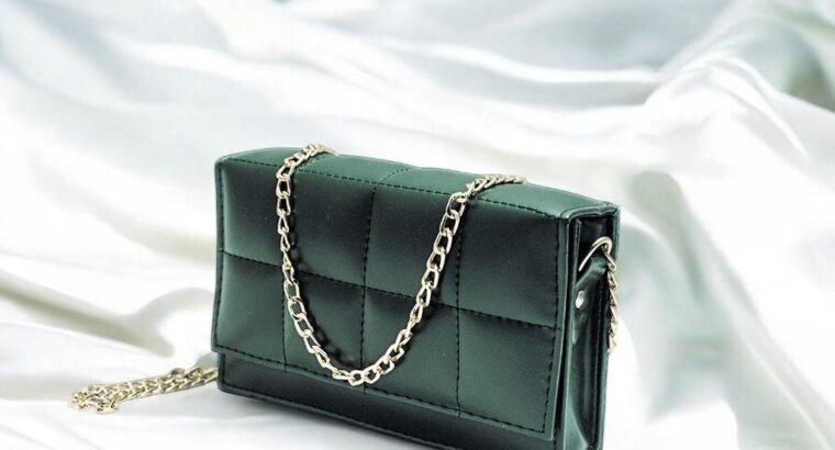 Green Quilted Crossbody Bag for Girls With Silver Chain Strip