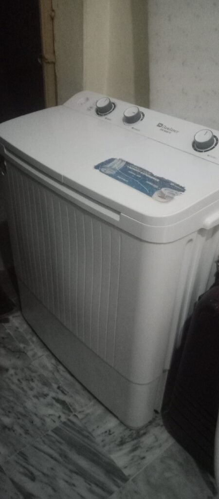 Twin tub Washing machine and dryer ( Dawlance) - Washing Machines & Dryers for sale in Satellite Town, Rawalpindi - photo 8