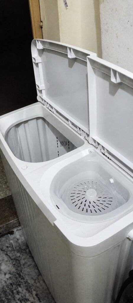 Twin tub Washing machine and dryer ( Dawlance) - Washing Machines & Dryers for sale in Satellite Town, Rawalpindi