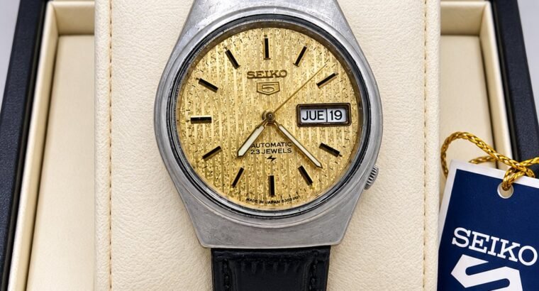 Seiko 5 Citizen Orient Automatic Pre-Owned watch Japan 03161737353