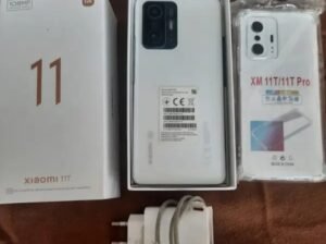 Xiaomi 11t 8/256 5G 10/10 fresh condition with box and 67W fast charg