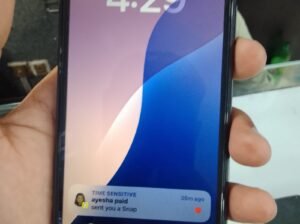 i phone xr 64gb back damage all ok
