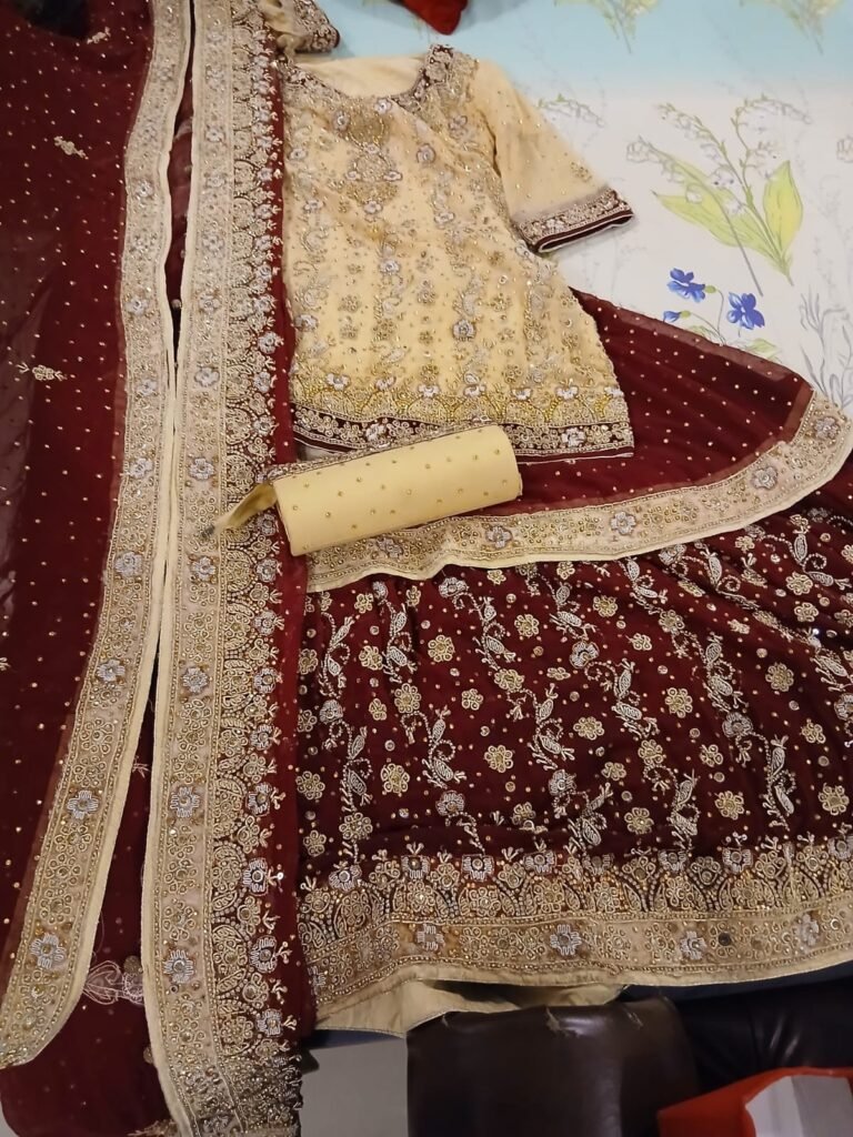 Bridal lehenga - photo 8