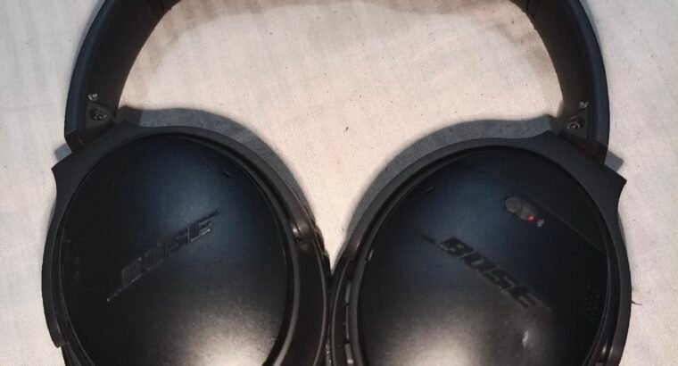 Bose headphones Bluetooth wireless QC35||