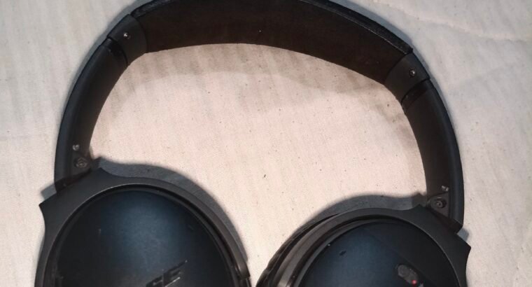 Bose headphones Bluetooth wireless QC35||