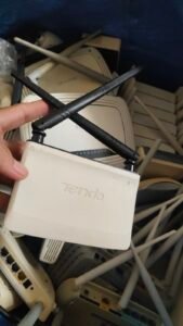 Tenda tplink Linksys cisco mercusys totolink
