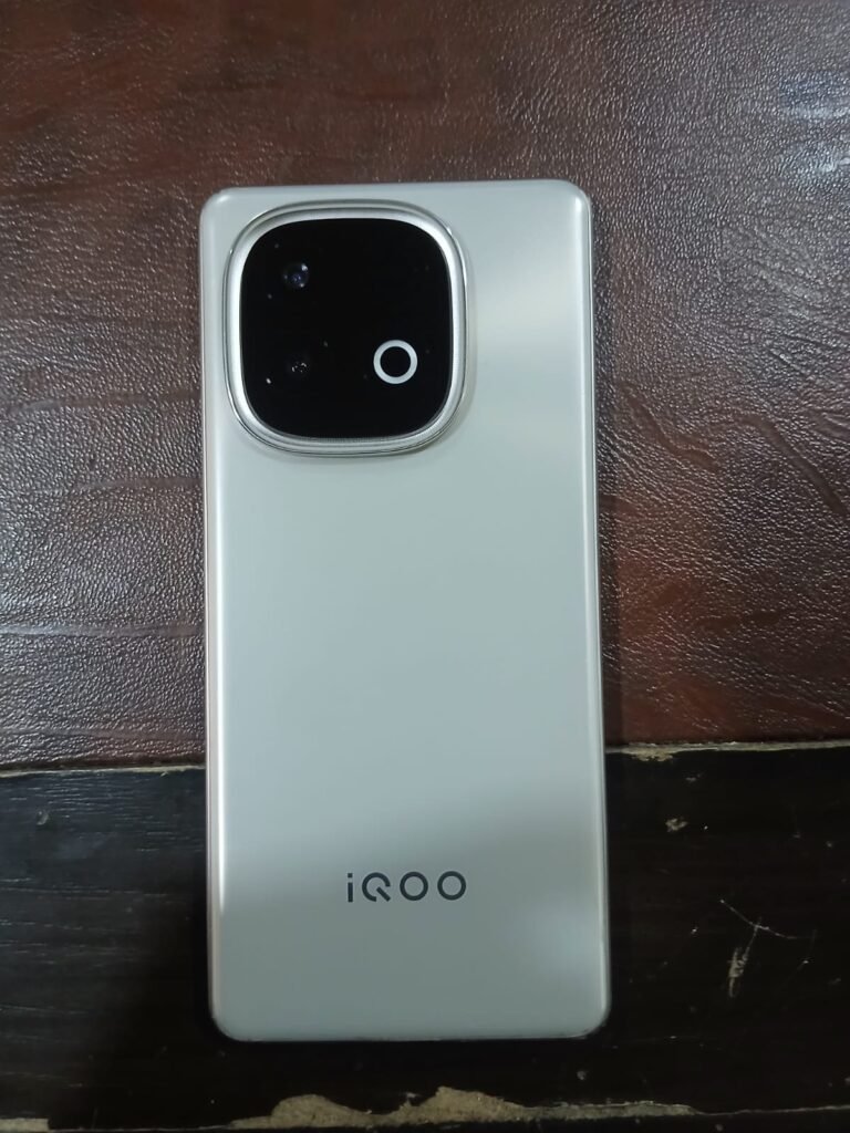Vivo IQOO Z10 turbo - photo 1
