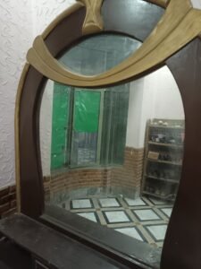 Dressing table