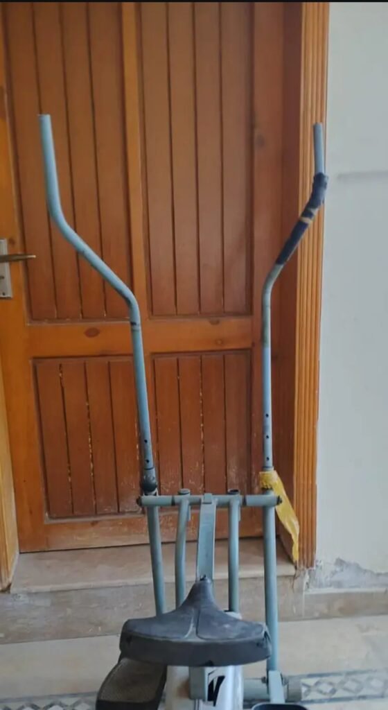 ellptical cycle , running machine - photo 2