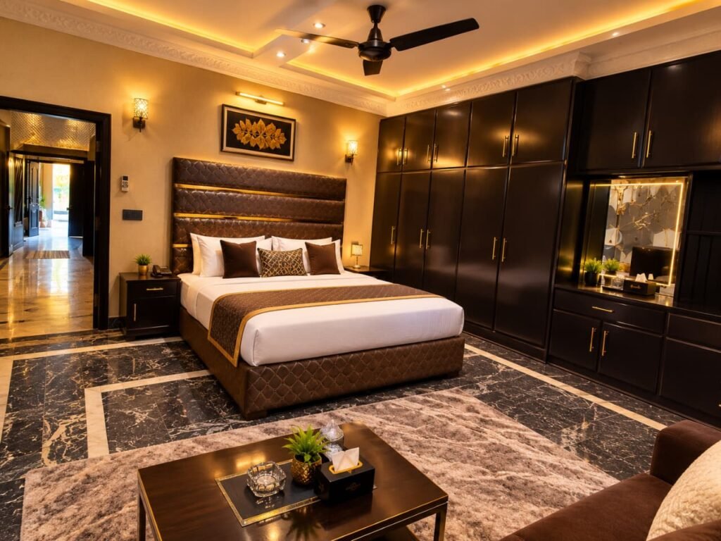 Cheapest, Beautiful family Rooms for Rent in Royal grand hotel - photo 3