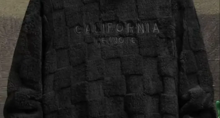 Hooded Sweatshirt with California Threads Logo