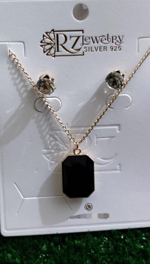 Black Stone Pendant Set with Gold Chain & Earrings - photo 6