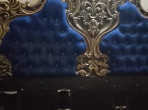 Bed set sale urgent base bed set side table and dressing table