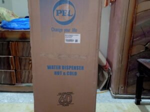 Pel water dispenser hot and cool
