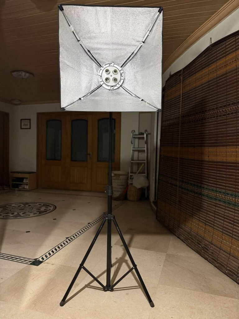 Godox TL-4 Tricolor 2-Light Studio Kit with Softboxes & Stands - photo 16