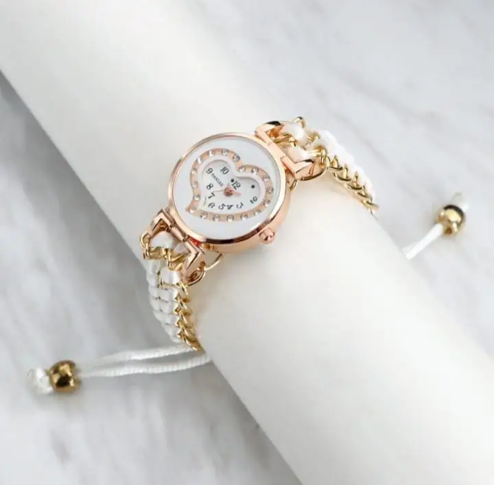 Heart Shaped Stylish Women’s Bracelet Watch