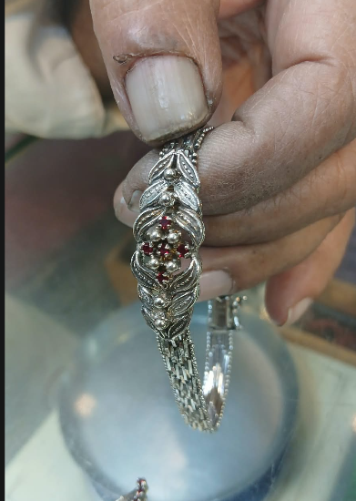 Order Your Custom Jewelry with Sami Jewellers, Lahore