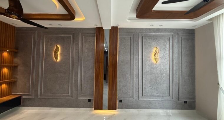 5 marla house for sale in bahria town prime location.