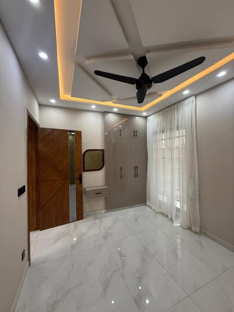 5 marla house for sale in bahria town prime location. - photo 8
