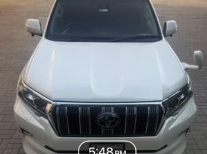 TOYOTA LAND CRUISER PRADO TXL