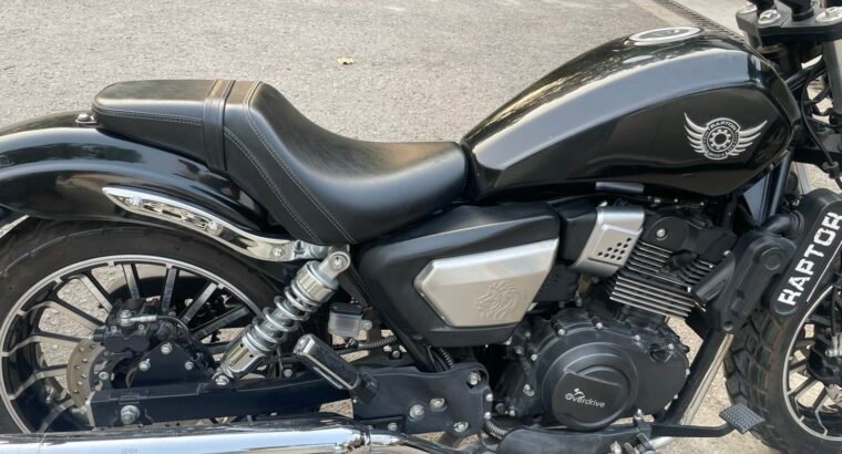 Raptor 300, Overdrive, 1760 km, 2020 model, neat n clean