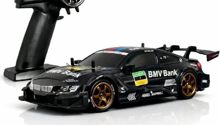Rechargeable 4WD RC Sports Car | BMW M4 GT3 Remote Control Toy |