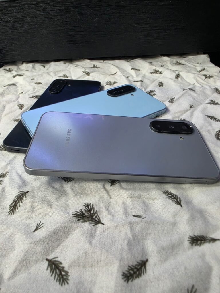 Samsung’s Galaxy A17 box pack non active 6/128 8/256 check description - photo 5