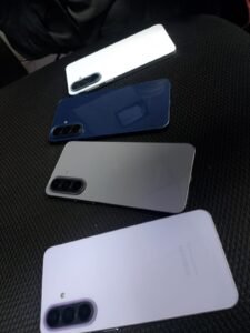 Samsungs galaxy A57 5G 8/256 box pack non active