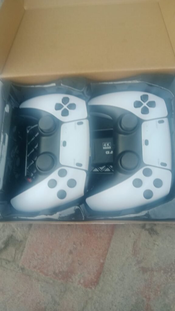 2.4G game controller 2 piece for sale with 4k ultra game stick - Games & Entertainment in Sanda, Lahore