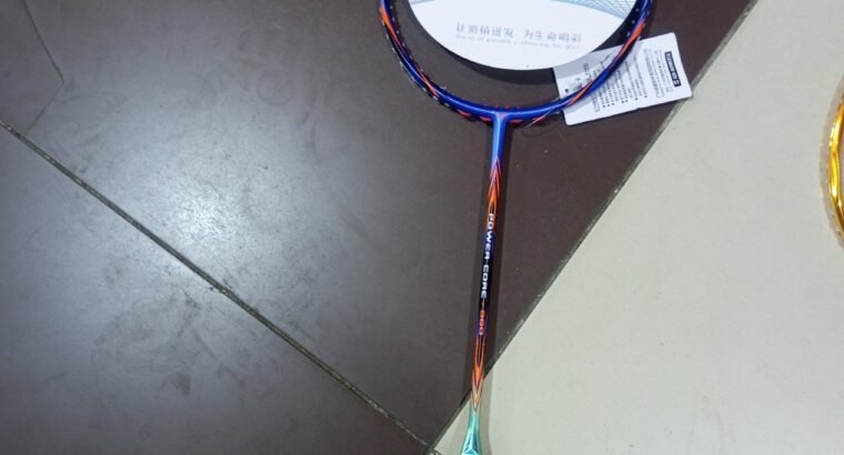Graphite Badminton Racket Frame – Without StringsHigh-quality graphite