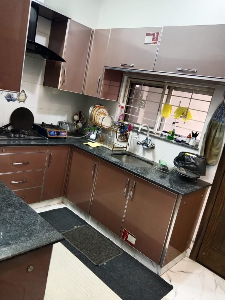 5 marla house for sale jublee town - Townhouses in Jubilee Town, Lahore - photo 4