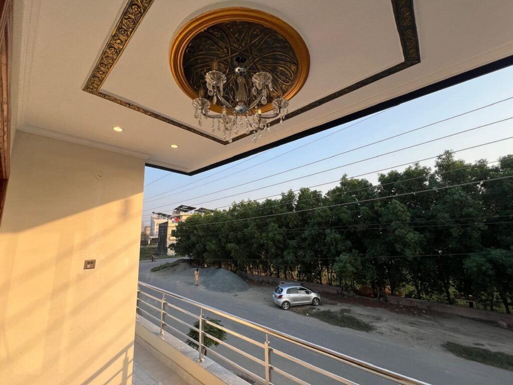 5.25 marla house for sale - Townhouses in Lahore - photo 2