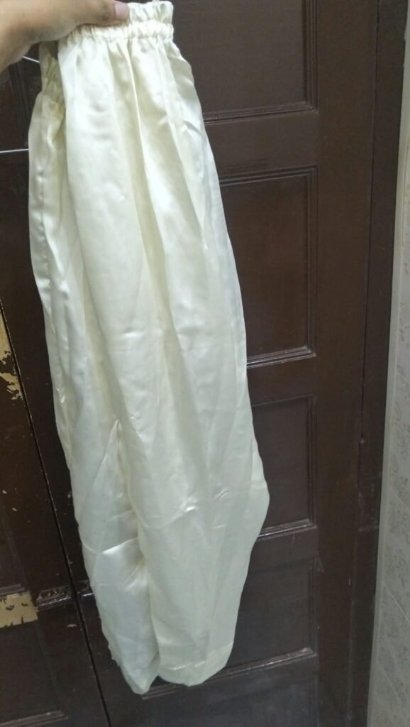 Used embroided suit for wedding functions price Rs.5000/= - Clothes for sale in Faisalabad - photo 7