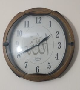 3 Beautiful Quartz Wall Clocks