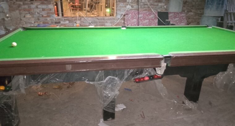 Full Standard Size Razon Snooker Table 6×12 with Balls & 2 Sticks
