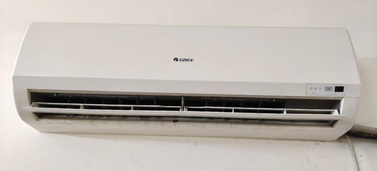 1.5 ton Gree non invertor Ac for sale