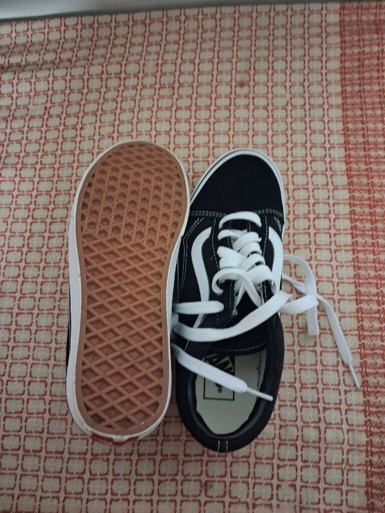 Shoes Vans for Ladies - Footwear for sale in E-8, Islamabad - photo 4