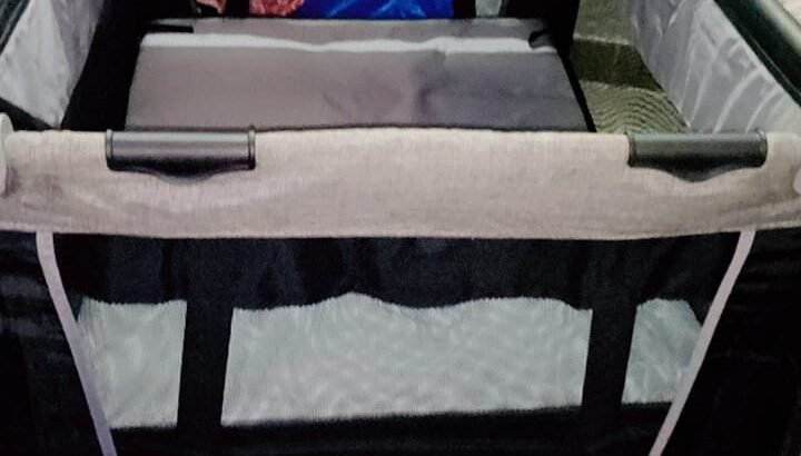 Portable Baby Cort/ Baby cot playpen