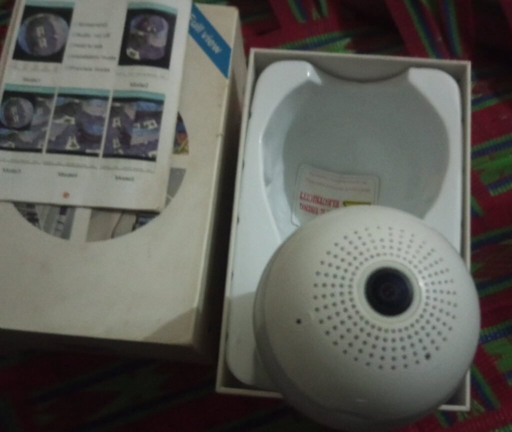 Panoramic WiFi Bulb Camera - photo 2