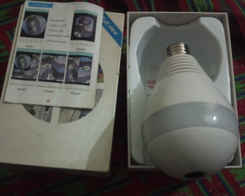 Panoramic WiFi Bulb Camera - photo 1