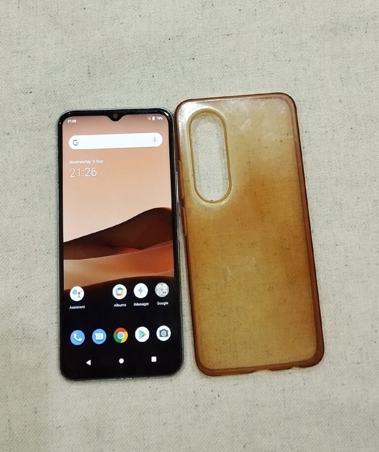 Vivo y20 3/32 GB official PTA approved 10/10 condition Family used Bes