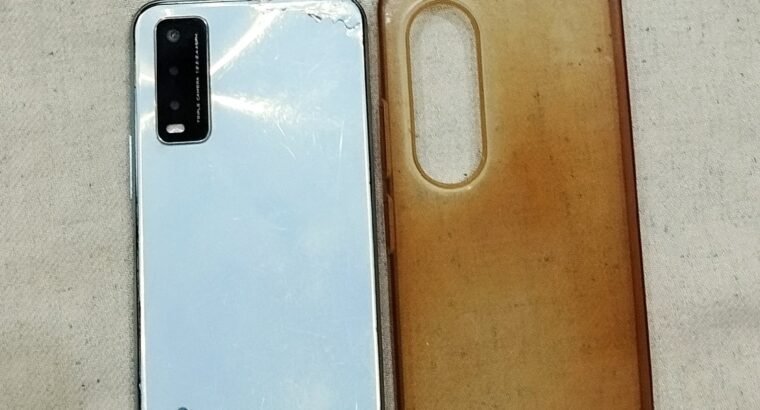 Vivo y20 3/32 GB official PTA approved 10/10 condition Family used Bes