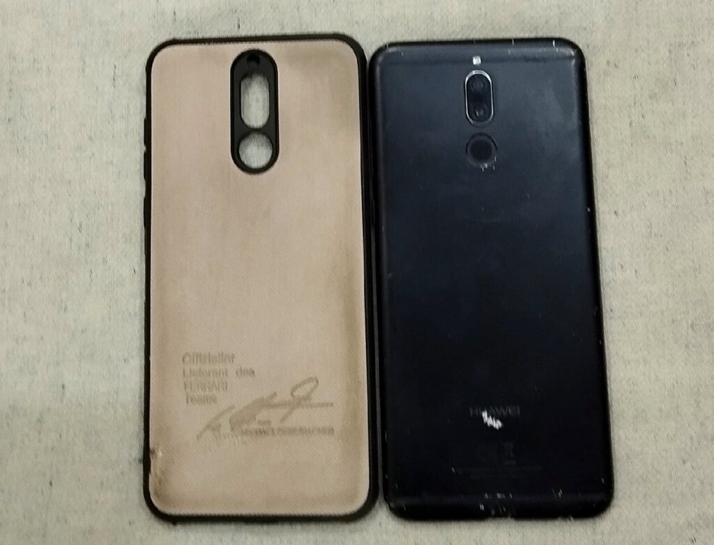 Huwai Mate 10 lite official PTA approved 4/64 GB Good condition No ope - photo 3