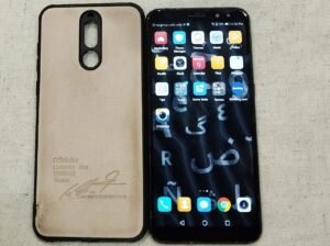 Huwai Mate 10 lite official PTA approved 4/64 GB Good condition No ope