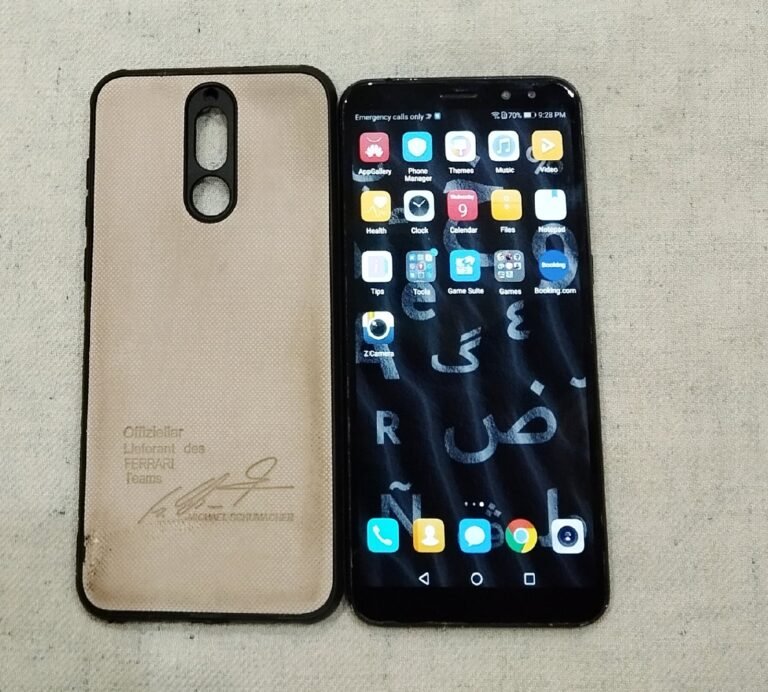 Huwai Mate 10 lite official PTA approved 4/64 GB Good condition No ope