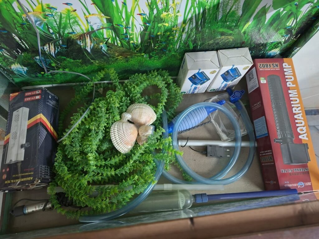 Fish Aquarium for sale with filters – 4 months used only - Fish & Aquariums in Gulistan-e-Jauhar Block 1, Karachi