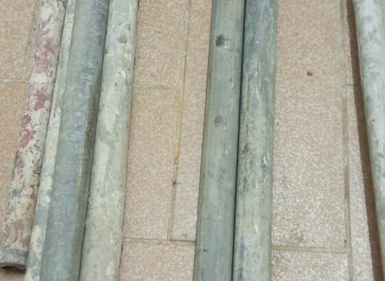 Clean & Rust-Free GI Pipes (1″ & 3/4″ Diameters)